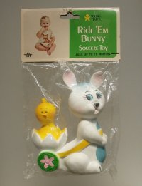 Young Times  Ride Em Bunny  Squeeze Toy   イースターラバードール  スクイージートイ　