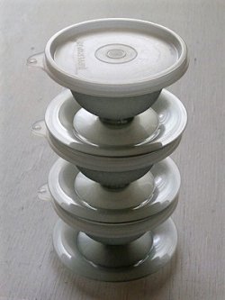 画像1: TUPPERWARE タッパーウェア　 デザートカップ(シール、スタンド付き）　 グレー  各1個