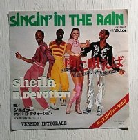 EP/7"/Vinyl  雨に唄えば/  雨に唄えば(パートII）  シェイラ アンド・B・デヴォーション  (1977)  Victor  