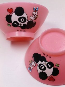 画像1:  パンダのお茶碗　 ピンク　 素材：ポリプロピレン　 © mon cheri　各1枚