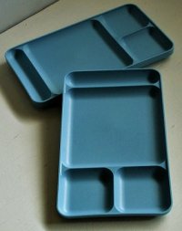 Tupperware  タッパーウェア  "divided dish" BLUE   ディバイデットディシュ　ブルー　 各1枚