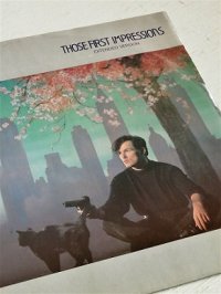 12"single/Vinyl/45 RPM  THOSE FIRST IMPRESSIONS  EXTENDED VERSION  THIRTEEN FEELINGS  アソシエイツ (1984)  WEA  