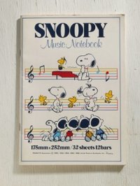 サンリオ/Hallmark  SNOOPY  Music Notebook  30シート12列 175mm × 252mm 