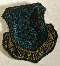 画像1: パッチ/刺繍ワッペン  PACIFIC AIR FORCES  アメリカ太平洋空軍  1枚