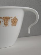 画像:  Corelle Coffee Mugs Cups : Gold Butterfly Pattern  フックハンドル　コーヒーカップ/マグ　バタフライゴールド