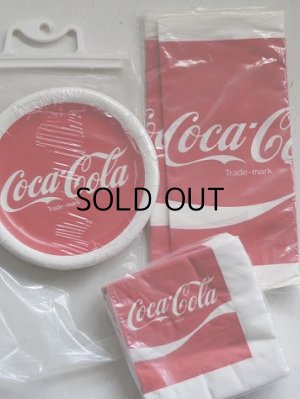 画像1:  Coca-Cola パーティーセット(テーブルペーパーカバー/ペーパープレート12pc/ランチョンナプキン32pc)   CARROUSEL PARTY FAVORS