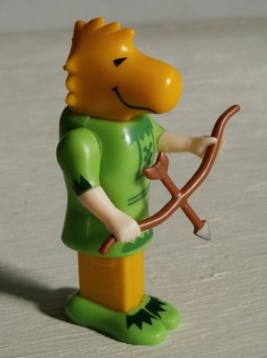 画像1: PEZ Candy Dispenser:  Body Parts Robin Hood with Woodstock Dispenser U.S.Patent 4.966.305　MADE IN SLOVENIA ペッツ・キャディ・ディスペンサー　ロビンフッドボディー付ウッドストック