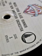 画像: LP/12"/Vinyl 映画「ブレード・ランナー」　オリジナル・スコア集　曲：ヴァンゲリス　演奏：ニュー・アメリカン・オーケストラ　プロデュース：ジャック・エリオト　(1982) WB RECORDS ‎帯、ライナー付‎