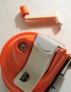 画像: かつおぶし削り器 オカカ 6型 オレンジ 愛工業  　