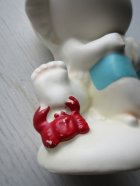 画像: 陶器製貯金箱KIC 浮き輪をかかえた女の子 
